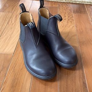 Blunstone kids black Chelsea boot